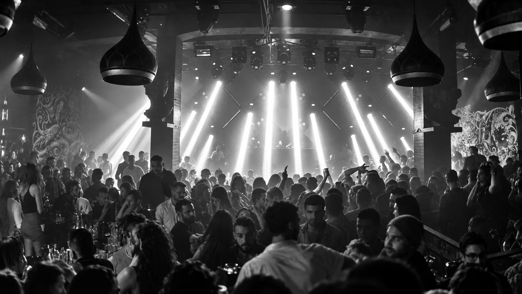 STORY NIGHT CLUB — photograph 29