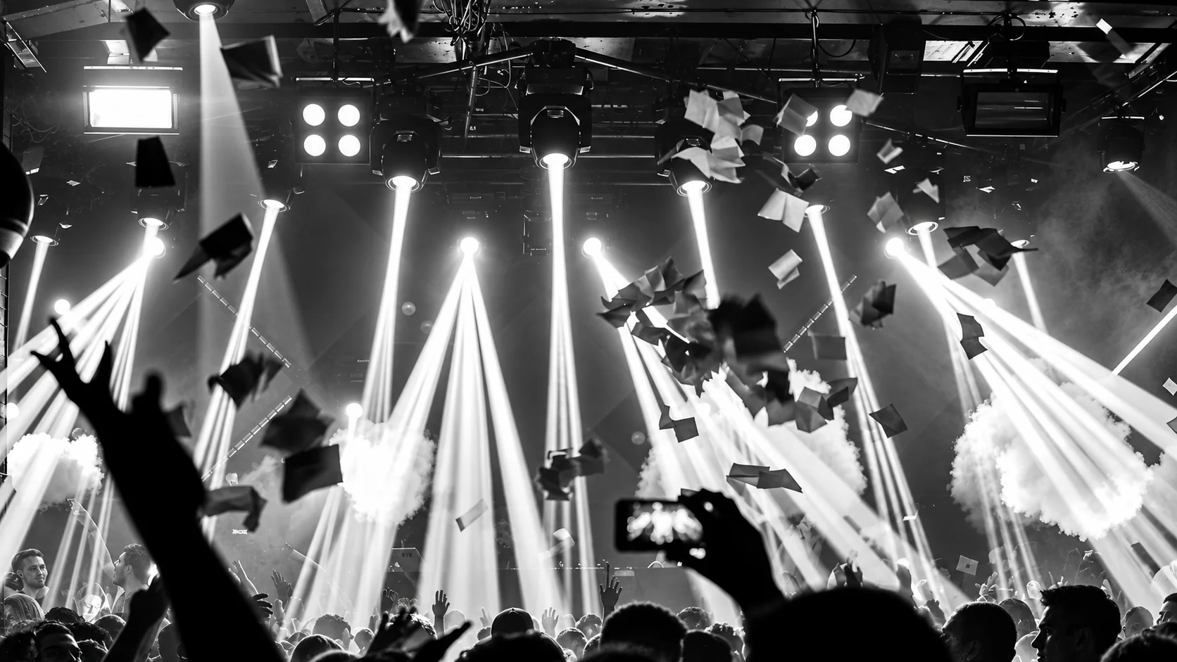 STORY NIGHT CLUB — photograph 31